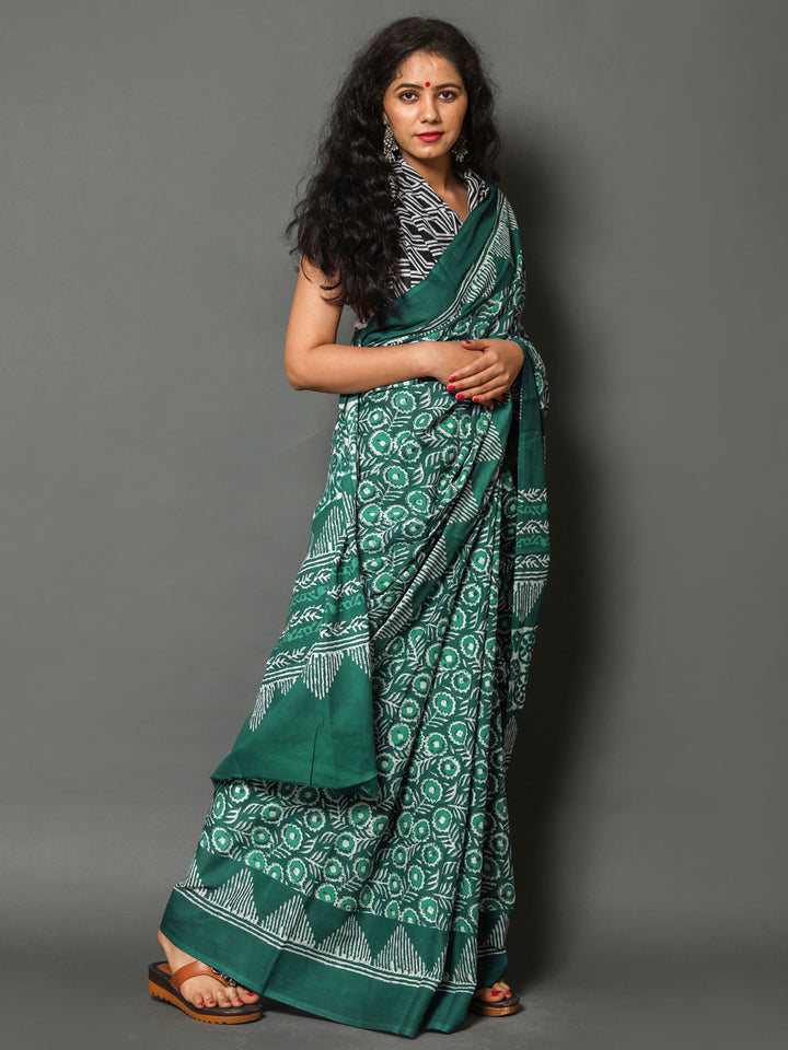 Buta Buti Sea Green Colour Floral Printed Pure Cotton Saree