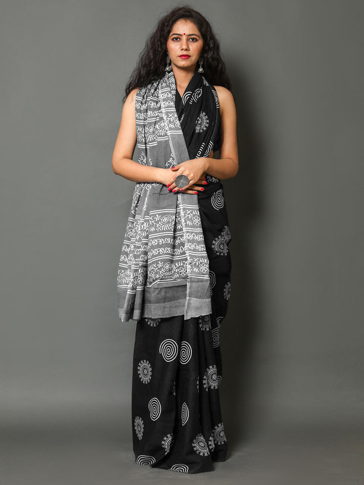 Buta Buti Grey Colour Abstract Printed Pure Cotton Saree