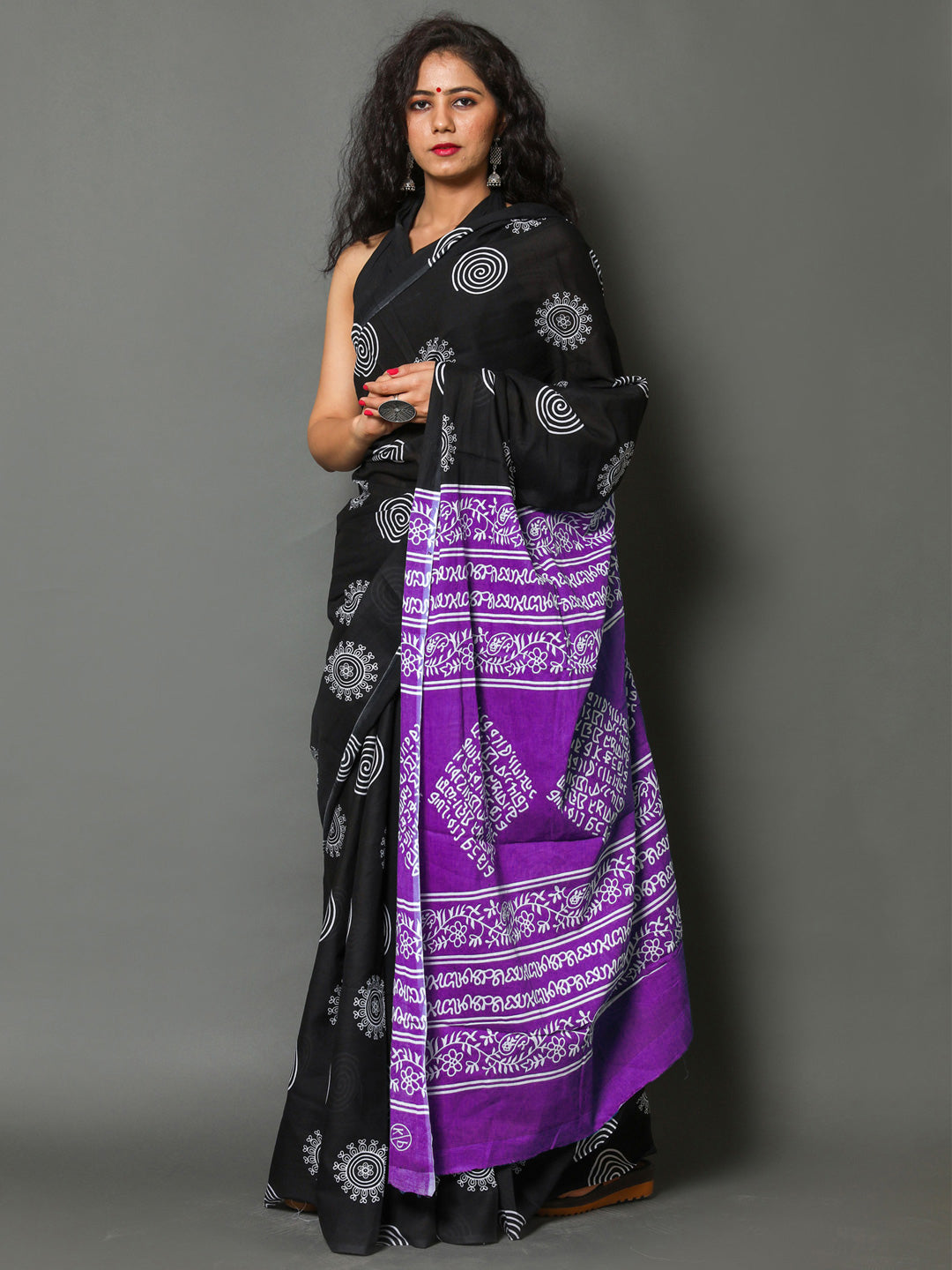 Buta Buti Purple Colour Abstract Printed Pure Cotton Saree