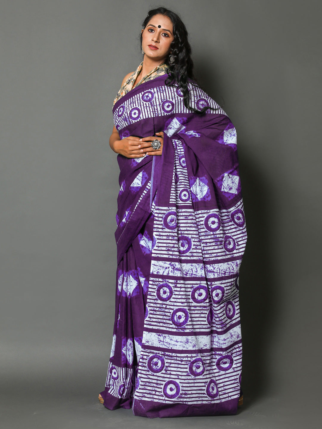 Buta Buti Purple Colour Geometric Printed Pure Cotton Saree