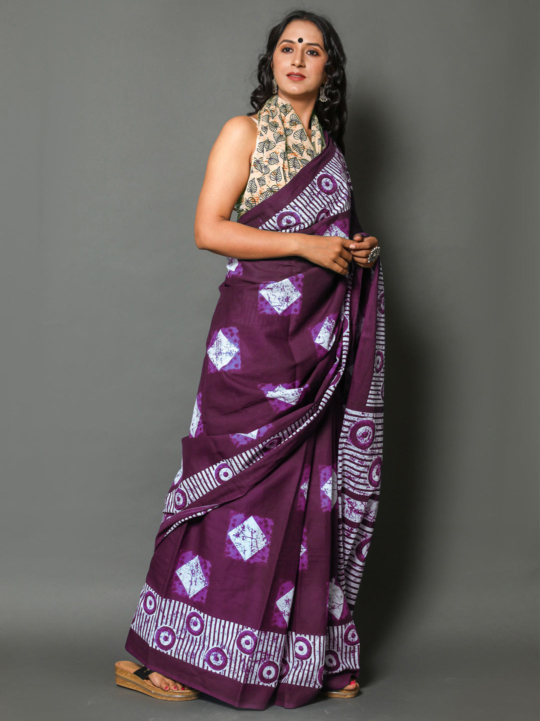 Buta Buti Pink Colour Geometric Printed Pure Cotton Saree