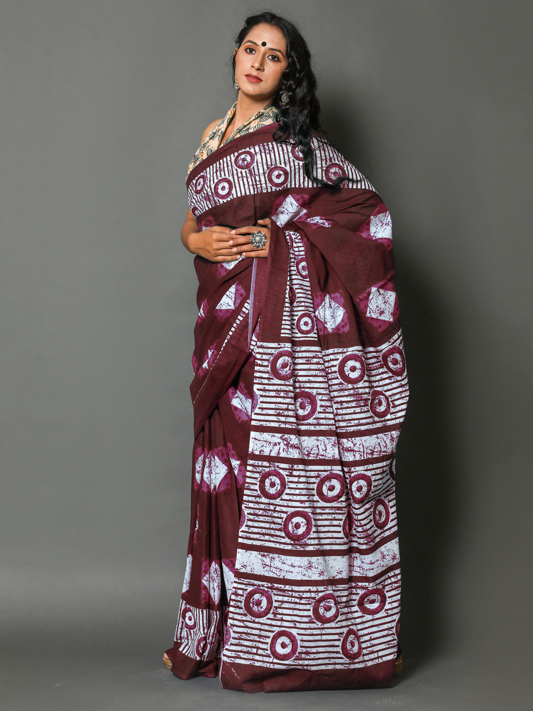 Buta Buti Maroon Colour Geometric Printed Pure Cotton Saree