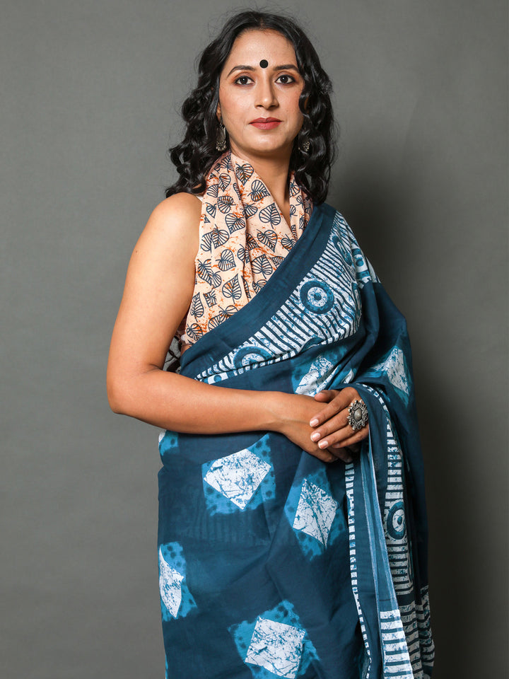 Buta Buti Blue Colour Geometric Printed Pure Cotton Saree