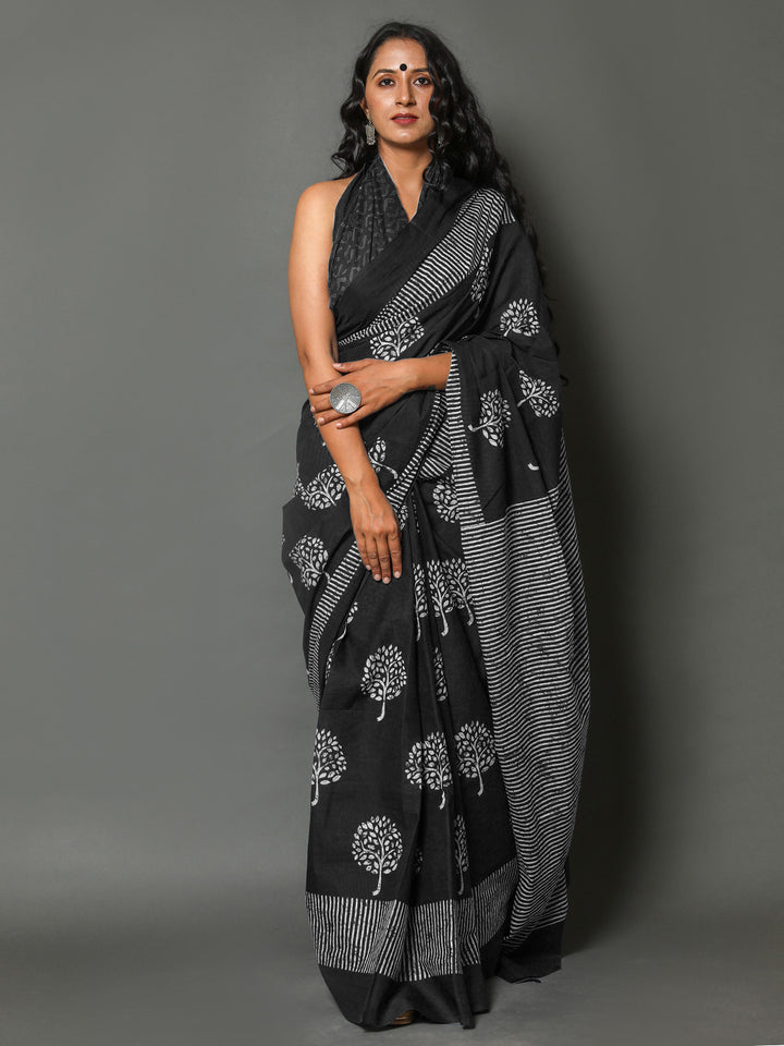 Buta Buti Black Colour Floral Printed Pure Cotton Saree