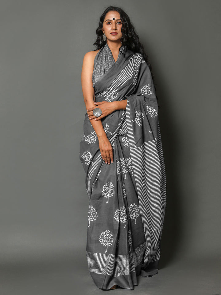 Buta Buti Grey Colour Floral Printed Pure Cotton Saree