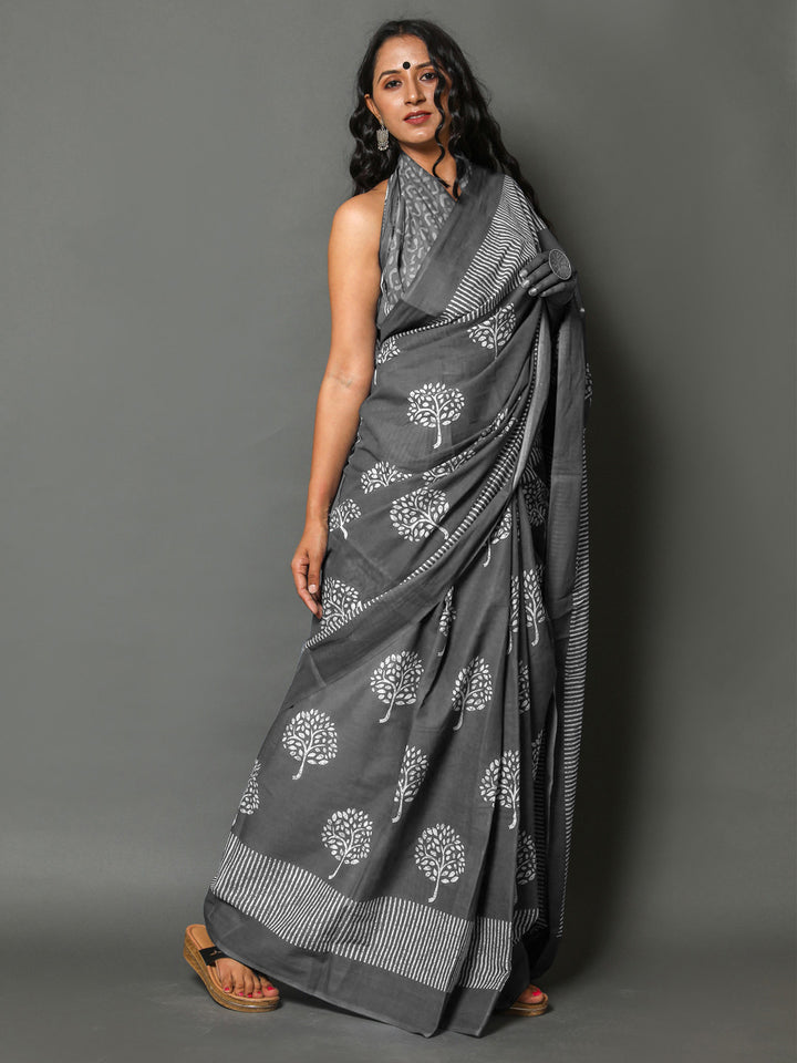 Buta Buti Grey Colour Floral Printed Pure Cotton Saree