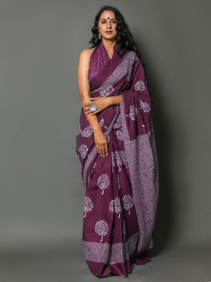 Buta Buti Lavender Colour Floral Printed Pure Cotton Saree