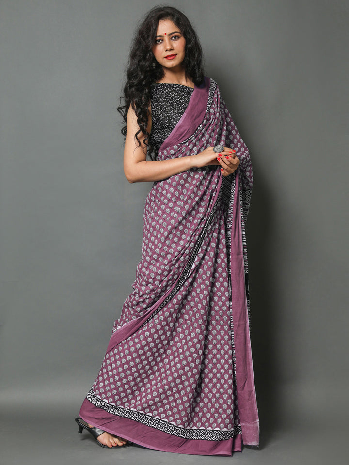 Buta Buti Pink Colour Floral Printed Pure Cotton Saree