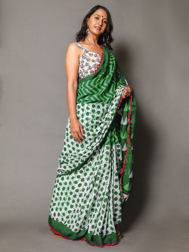 Buta Buti Green Colour Geometric Printed Pure Cotton Saree