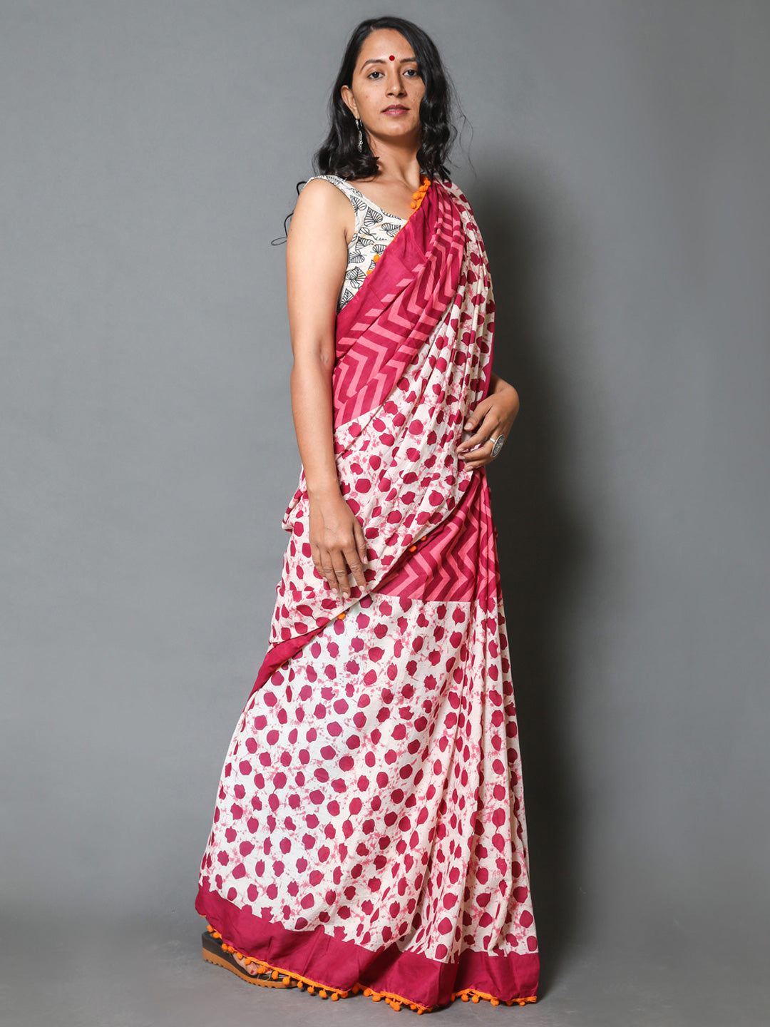 Buta Buti White & Pink Floral Pure Cotton Fusion Saree