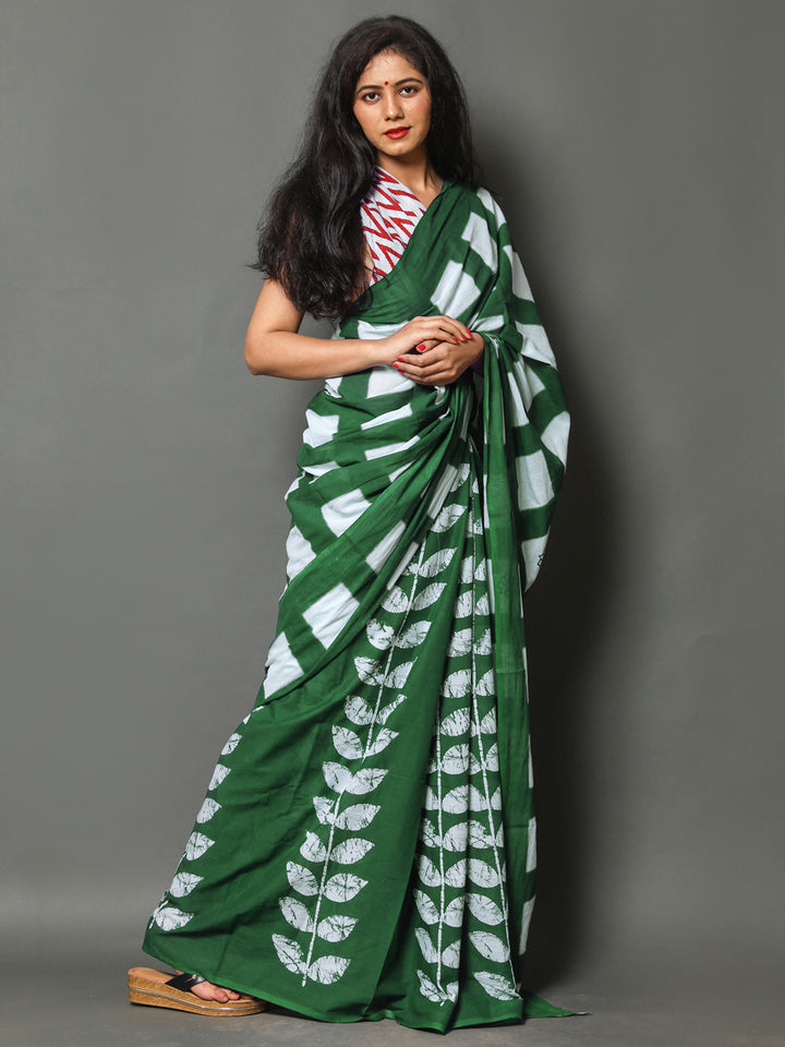 Buta Buti Green Colour Floral Printed Pure Cotton Saree