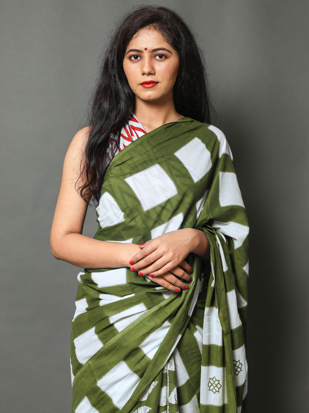 Buta Buti Olive Colour Floral Printed Pure Cotton Saree