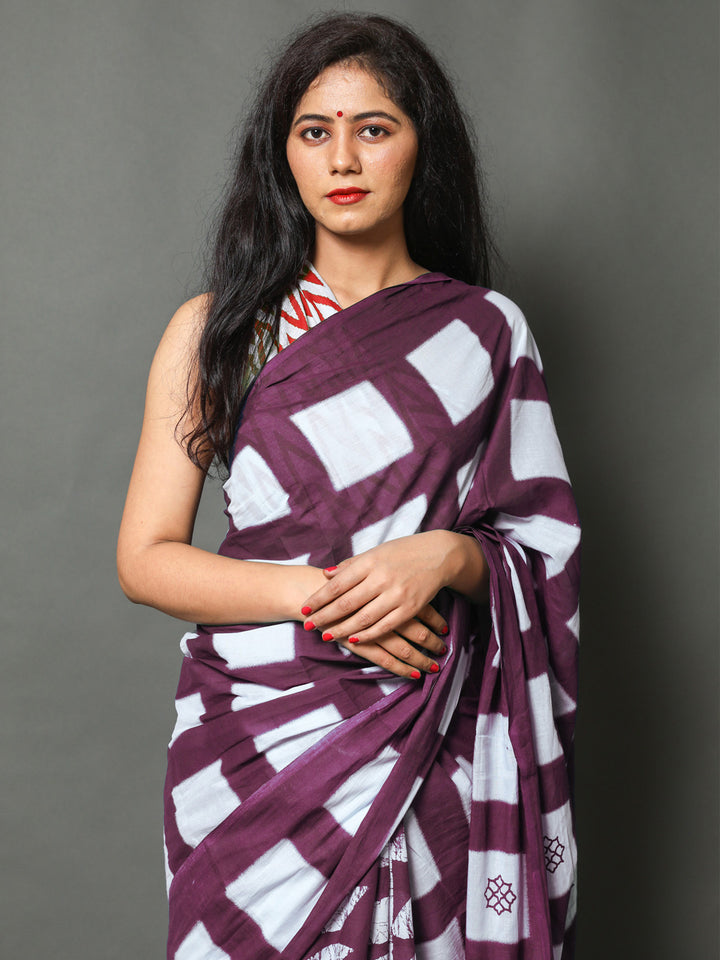 Buta Buti Lavender Colour Floral Printed Pure Cotton Saree