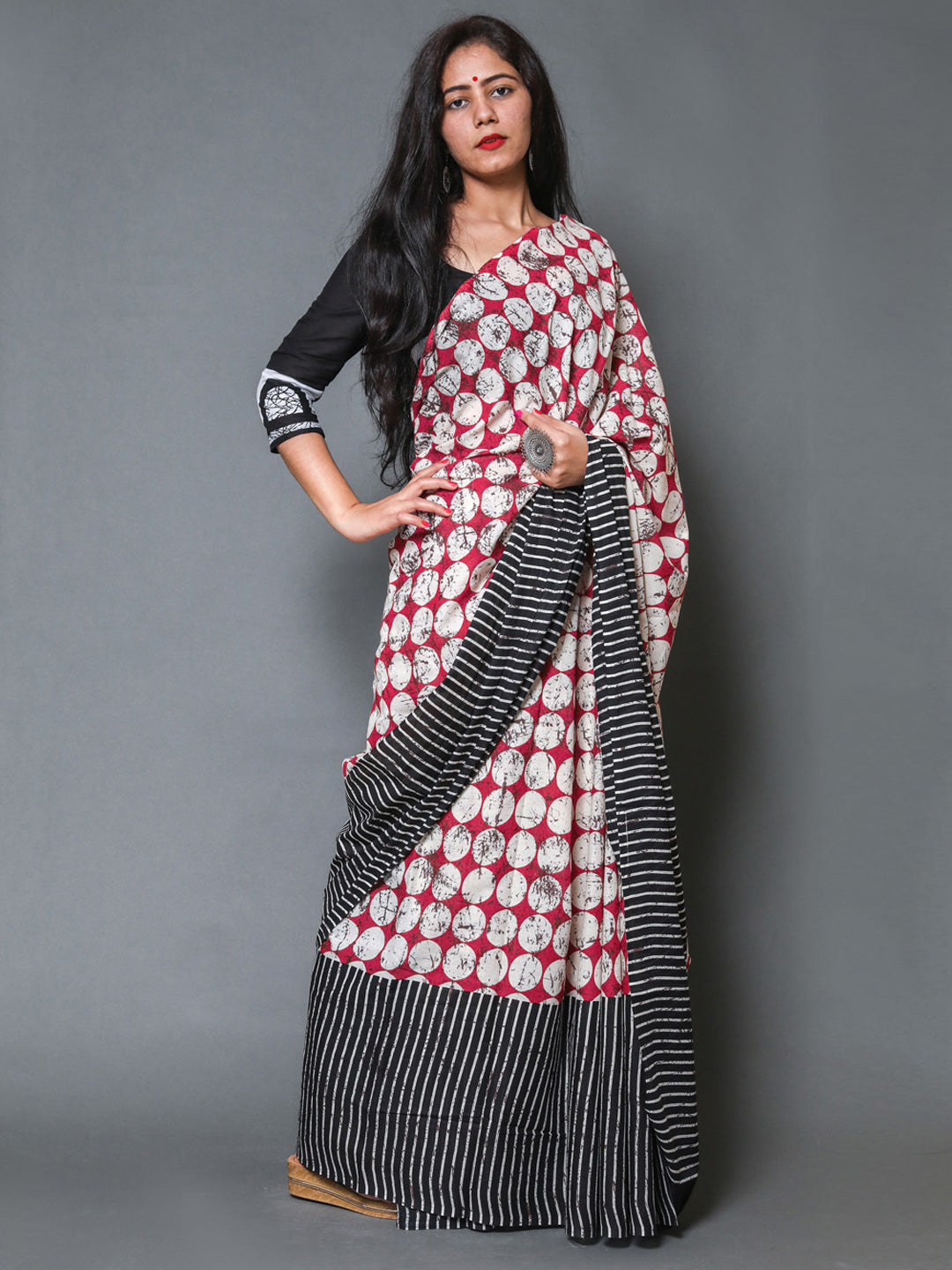 Buta Buti Red Colour Geometric Printed Pure Cotton Saree