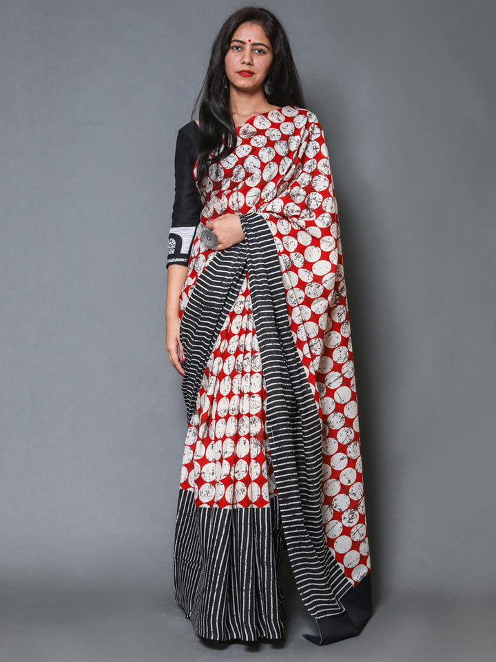 Buta Buti Taupe Colour Geometric Printed Pure Cotton Saree