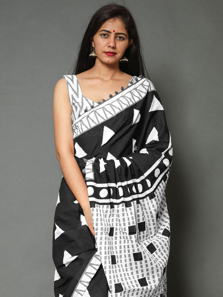 Buta Buti Black Colour Geometric Printed Pure Cotton Saree