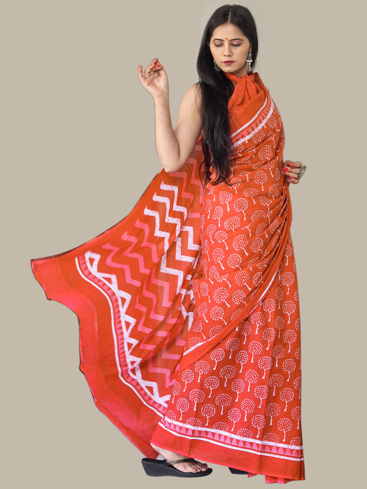 Buta Buti Red Colour Floral Printed Pure Cotton Saree