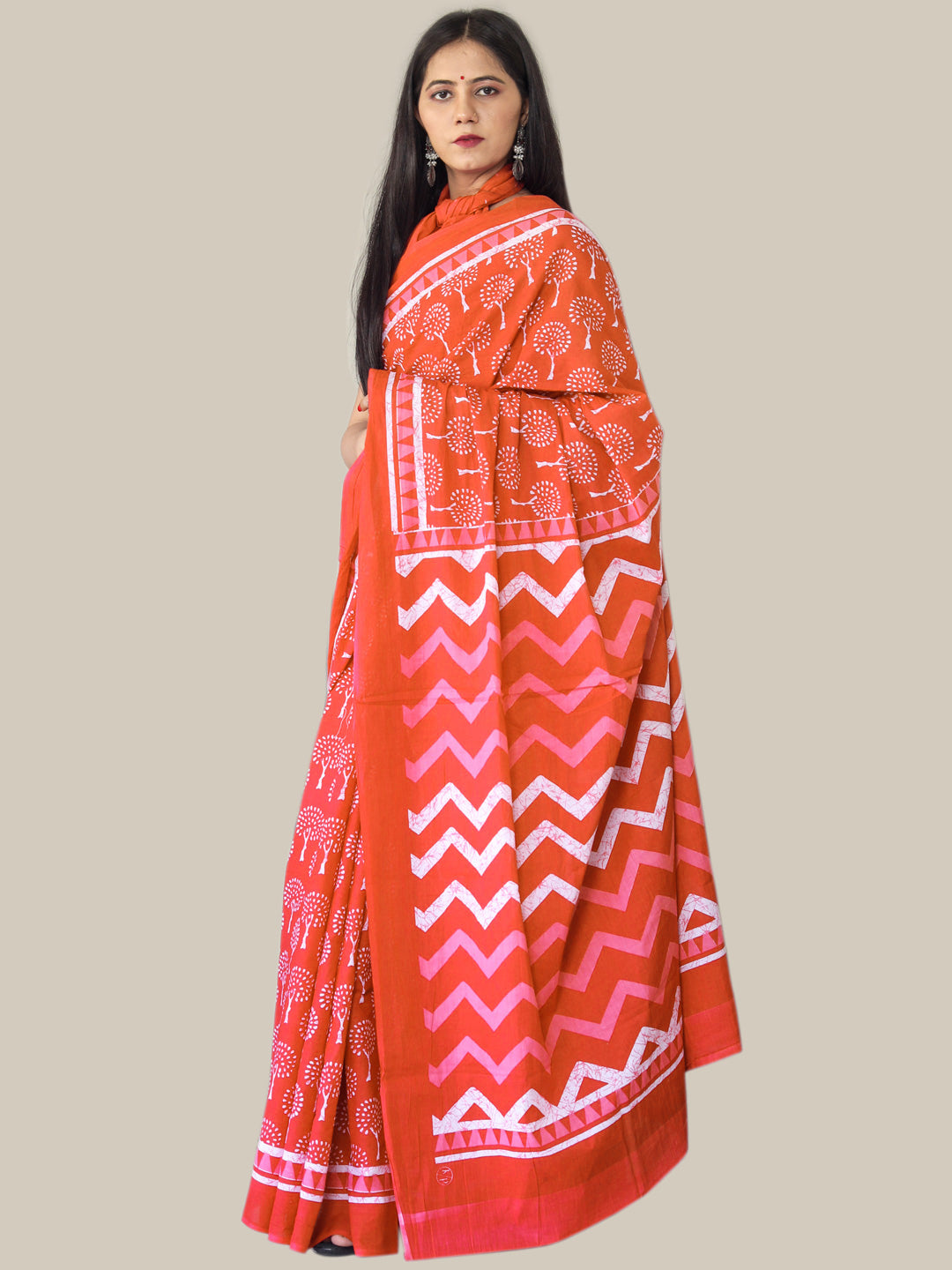 Buta Buti Red Colour Floral Printed Pure Cotton Saree