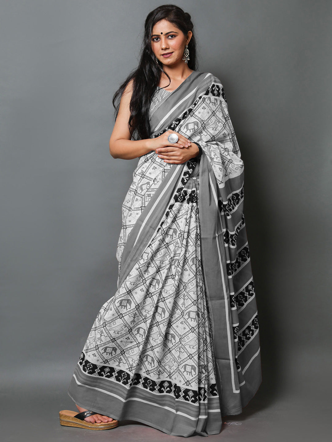 Buta Buti Grey Color Abstract Printed Pure Cotton Saree