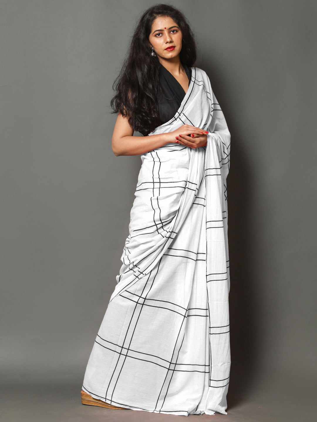 Buta Buti White Color Checked Printed Pure Cotton Saree