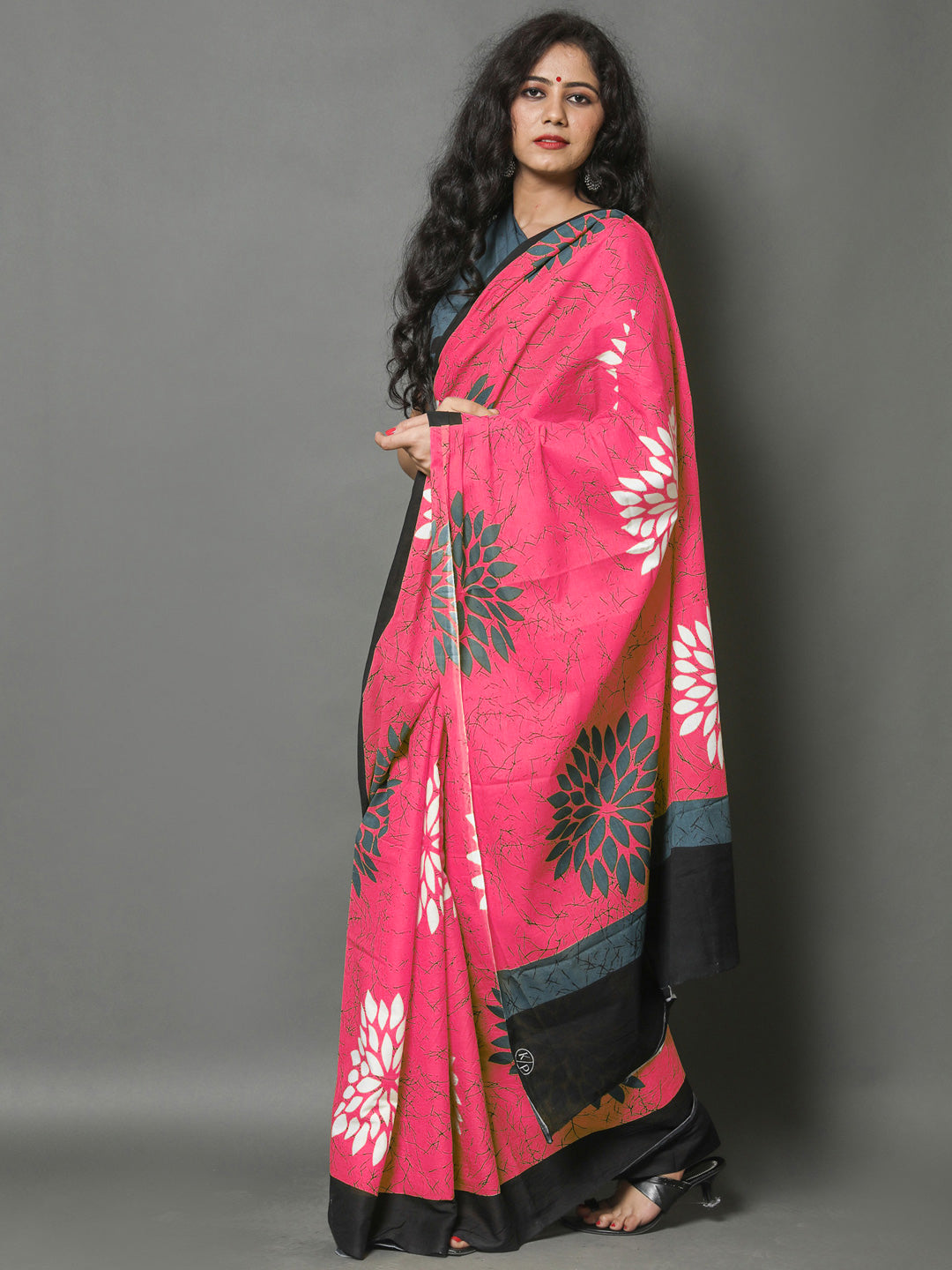 Buta Buti Pink Color Floral Printed Pure Cotton Saree