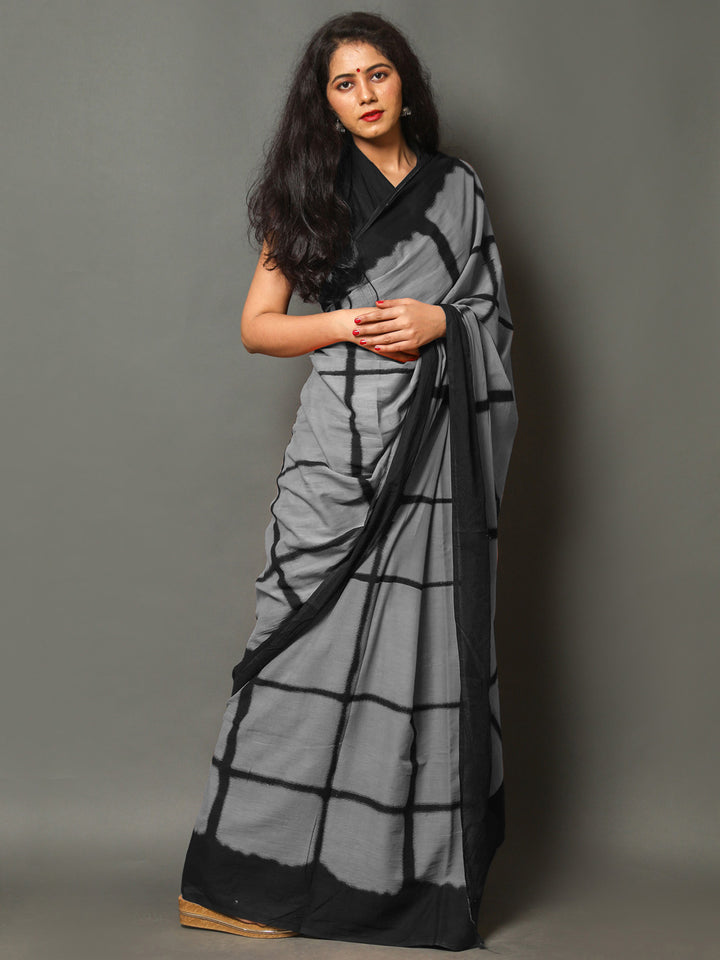 Buta Buti Grey Color Checked Printed Pure Cotton Saree