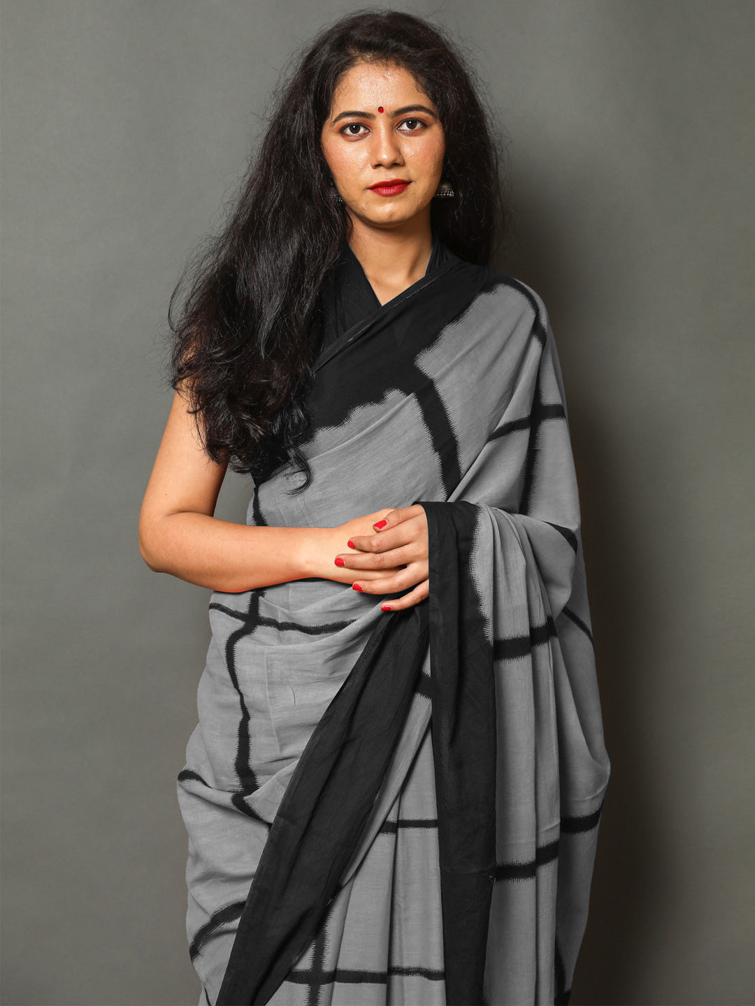 Buta Buti Grey Color Checked Printed Pure Cotton Saree