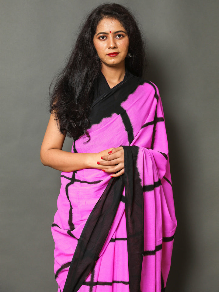 Buta Buti Pink Color Checked Printed Pure Cotton Saree