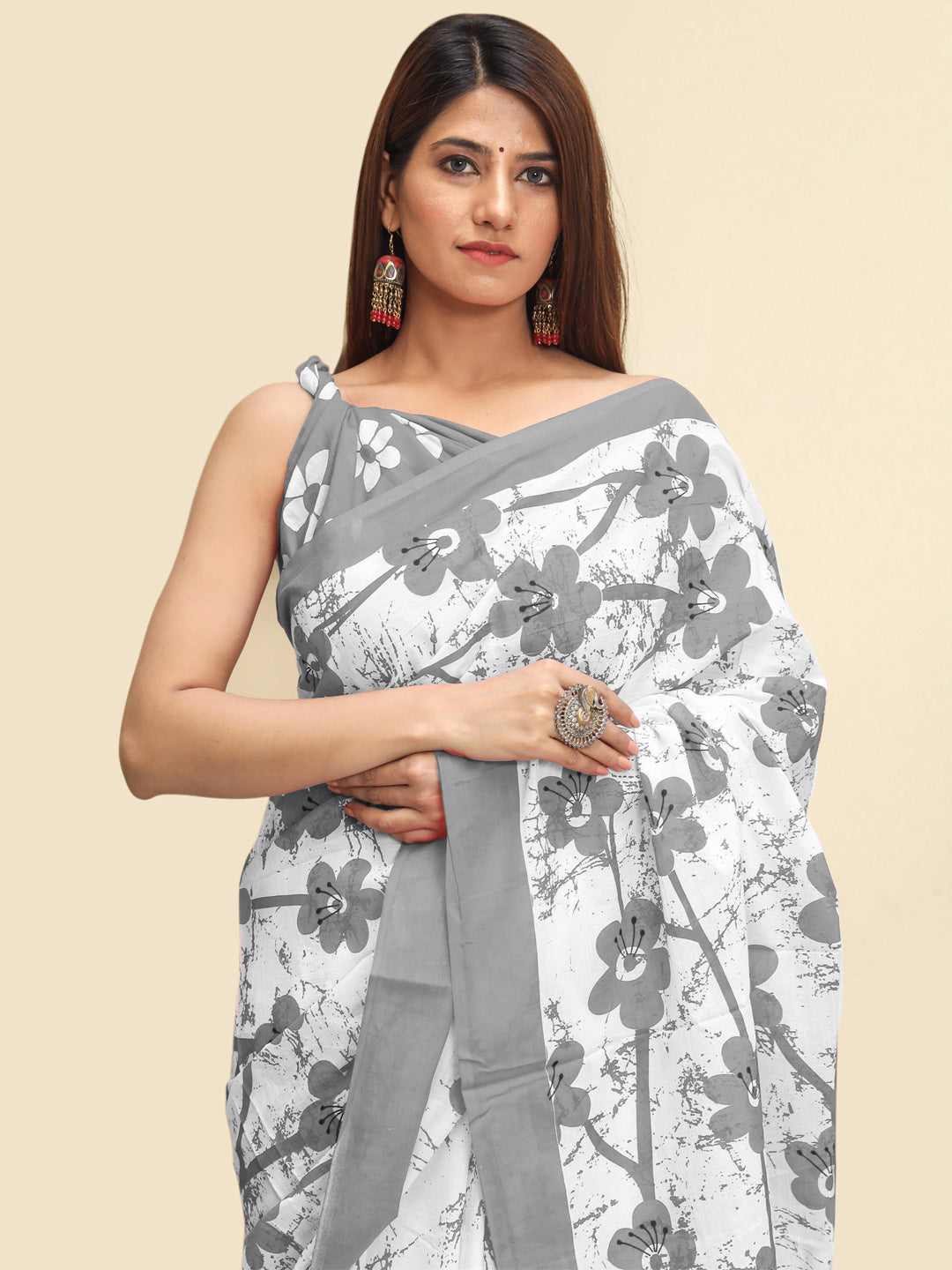 Buta Buti Grey Color Floral Printed Pure Cotton Saree