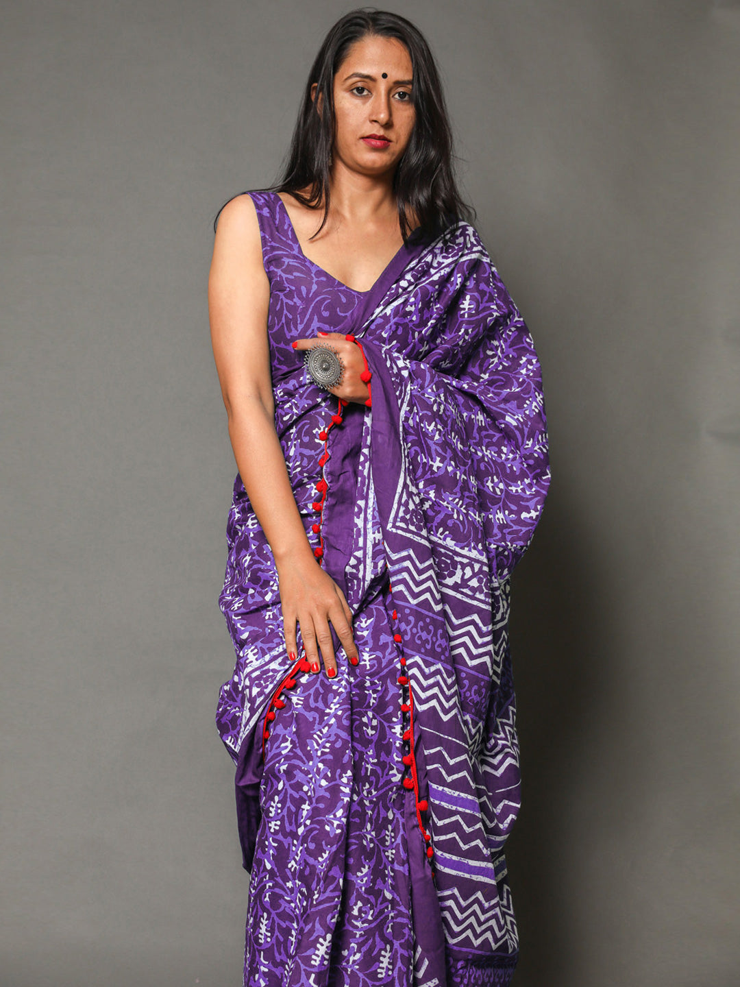 Buta Buti Purple Color Floral Printed Pure Cotton Saree