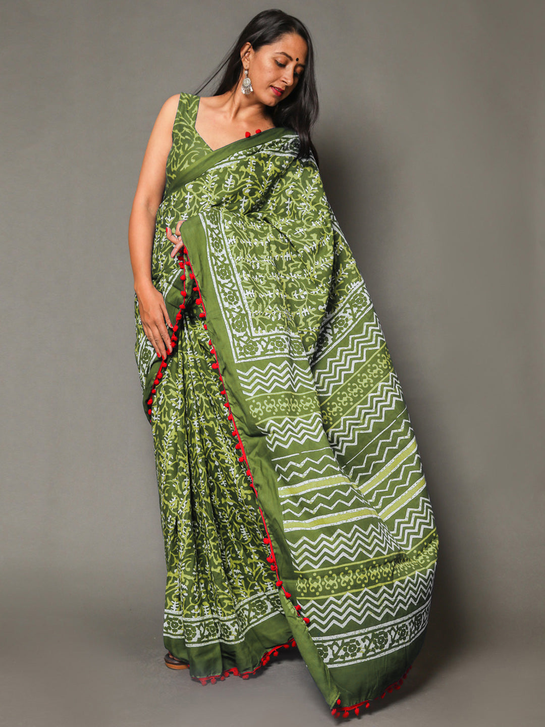 Buta Buti Olive Color Floral Printed Pure Cotton Saree