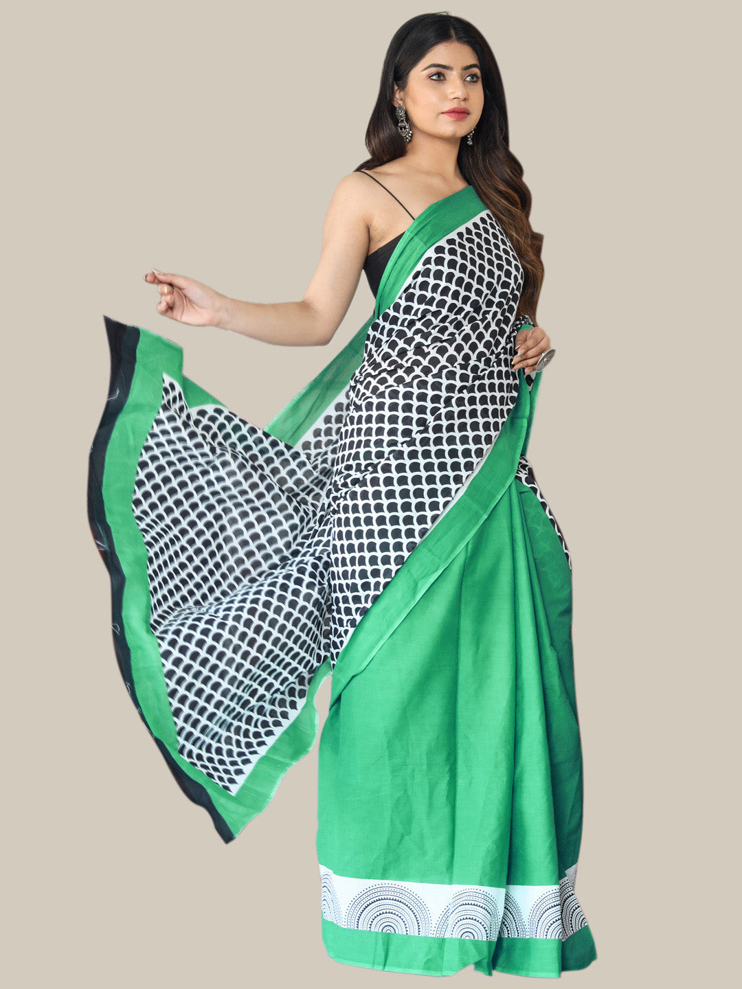 Buta Buti Green Color Printed Pure Cotton Saree