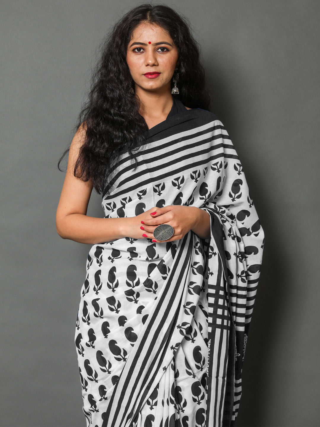 Buta Buti Black Color Printed Pure Cotton Saree