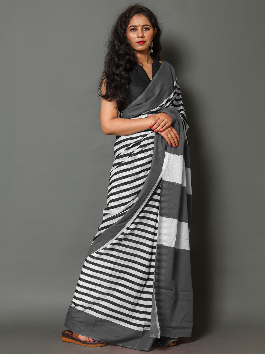 Buta Buti Black Color Printed Pure Cotton Saree