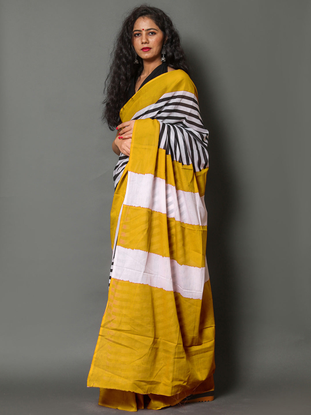 Buta Buti Yellow Color Printed Pure Cotton Saree