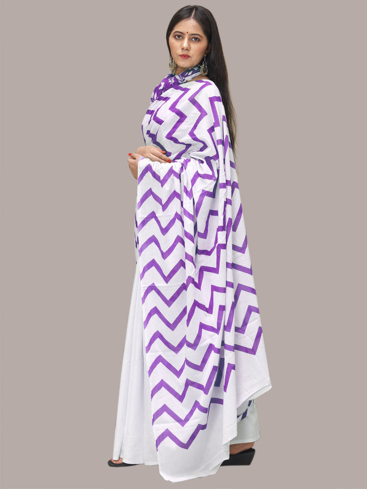 Buta Buti Purple Color Printed Pure Cotton Saree