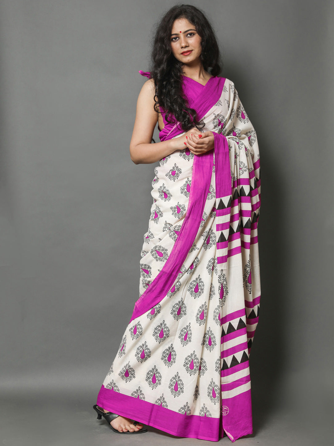 Buta Buti Pink Color Printed Pure Cotton Saree