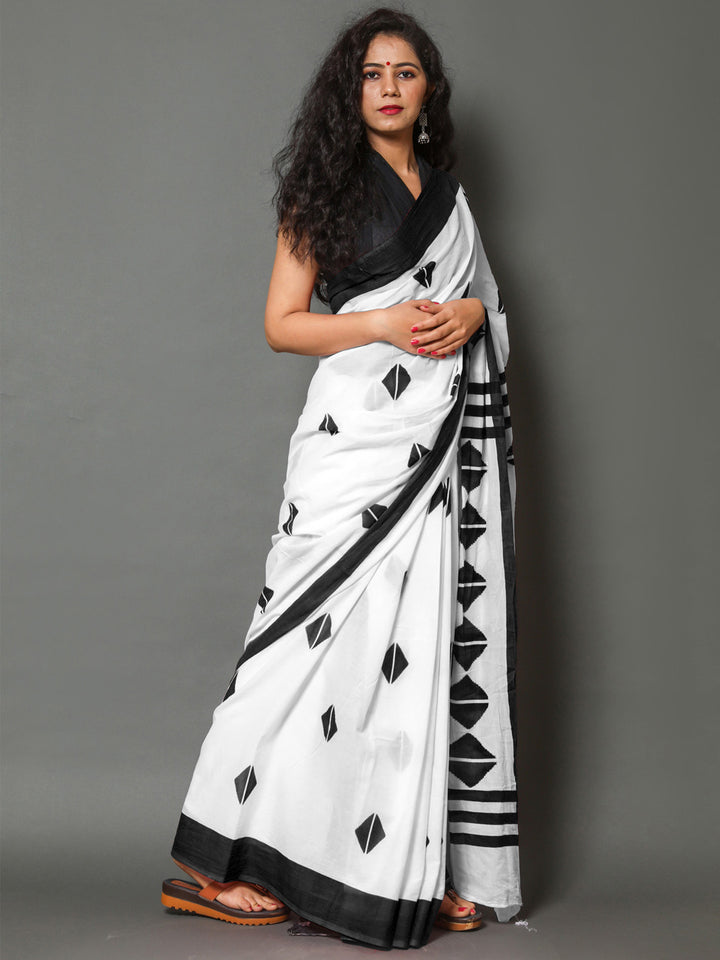 Buta Buti Black Color Printed Pure Cotton Saree