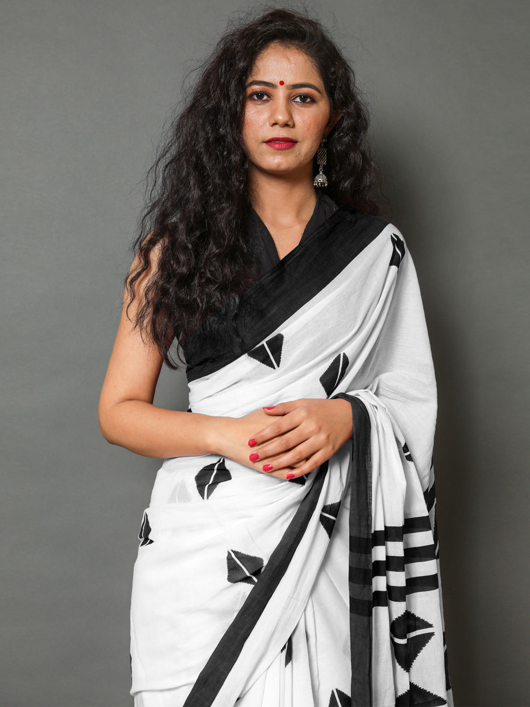 Buta Buti Black Color Printed Pure Cotton Saree