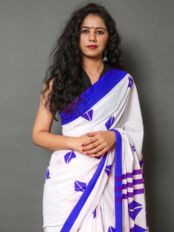 Buta Buti Navy Blue Color Printed Pure Cotton Saree