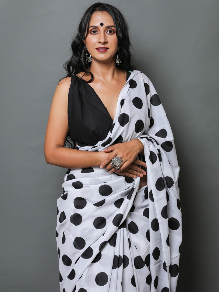 Buta Buti Polka Dot Printed Pure Cotton Saree