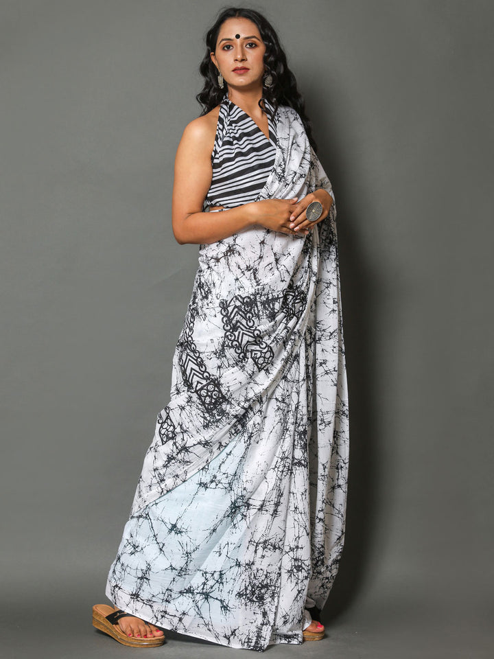 Buta Buti White & Black Printed Pure Cotton Saree