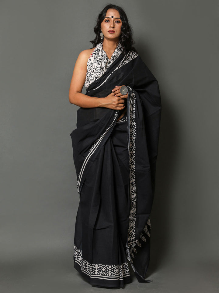 Buta Buti Black & White Solid Pure Cotton Saree