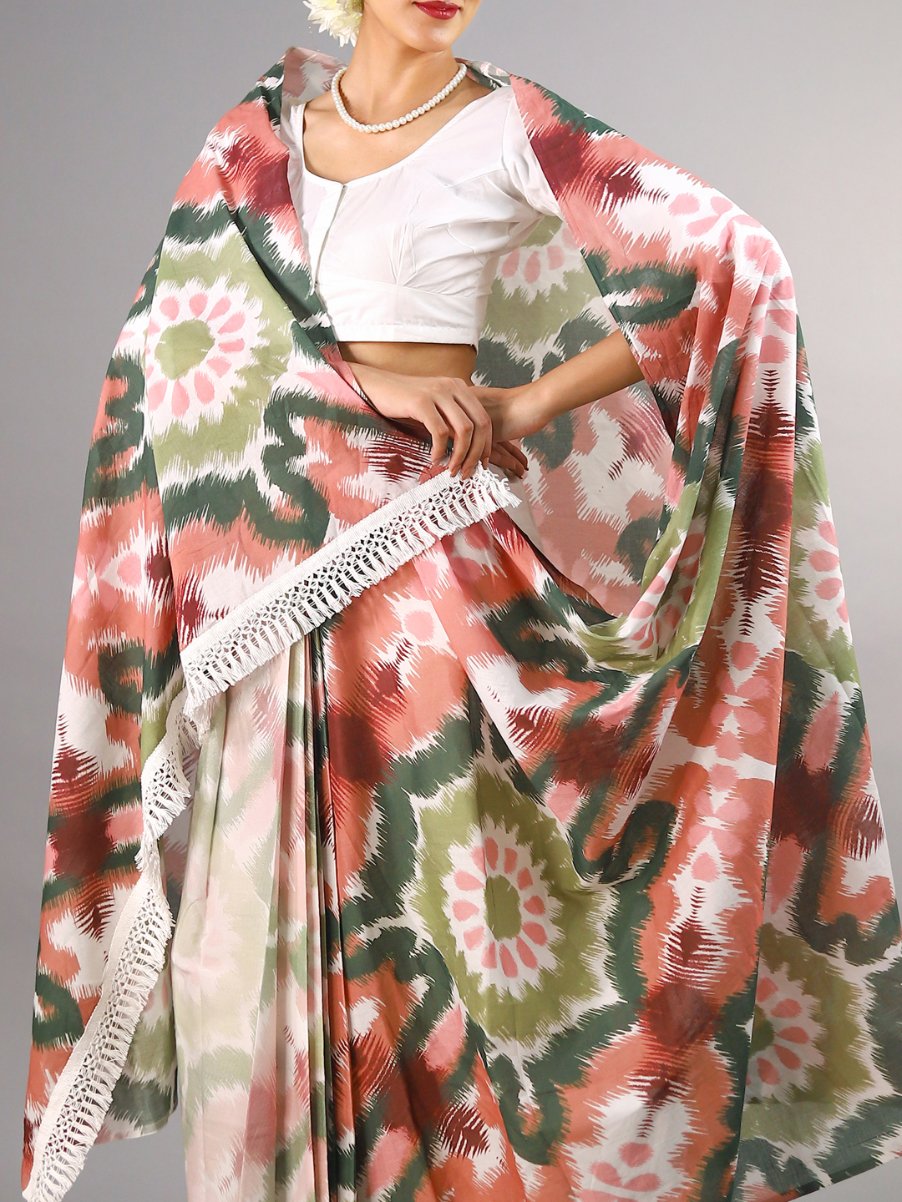Buta Buti Peach Colour Tie and Dye Printed Pure Cotton Saree With Unstitched Blouse And Lace