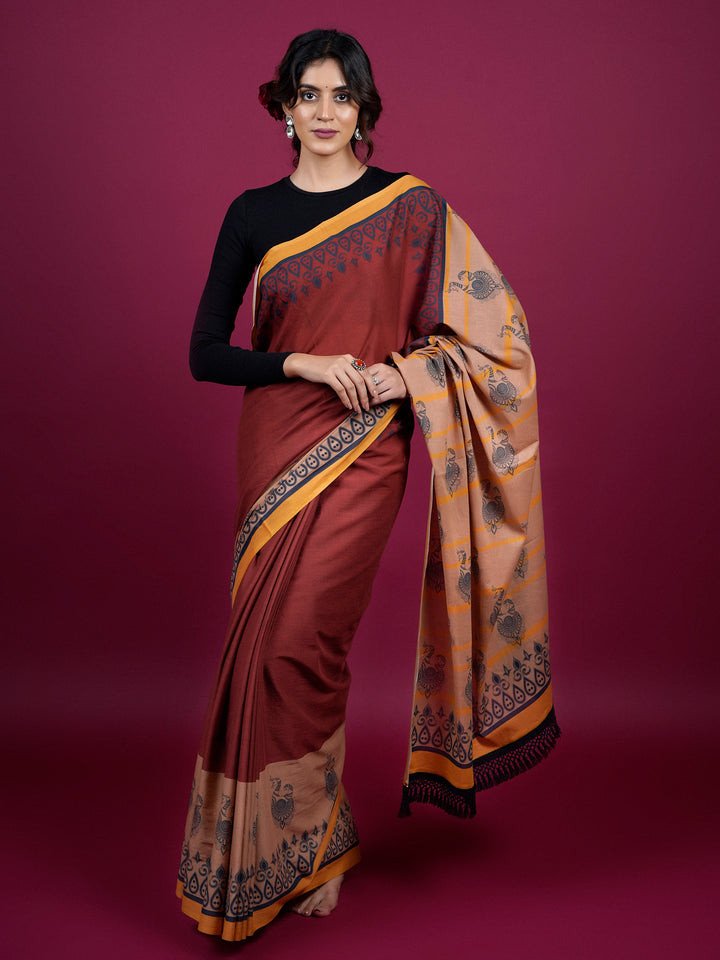 Buta Buti Ethnic Printed Cotton Saree With Tassels Embellishment