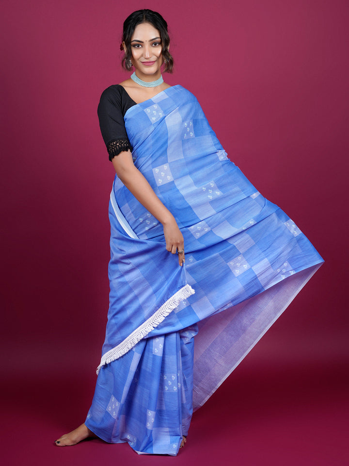 Buta Buti Checked and Floral Printed Cotton Saree With Tassels Embellishment